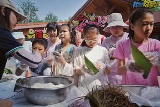 简单高效！福克斯19中10拿下26分4助2断 末节6中4得到10分